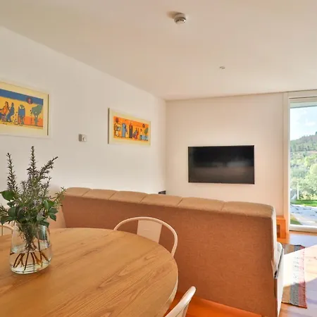 Encosta Do Sobreiro - Serra Da Estrela * Fornos de Algodres